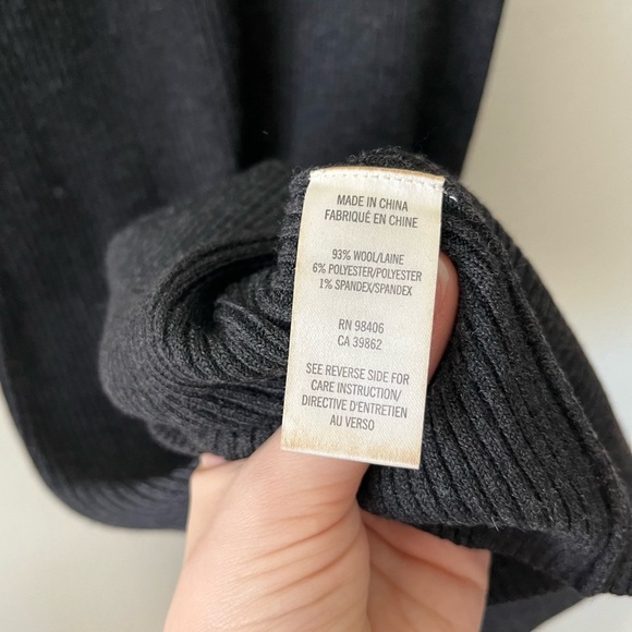 Theory Fillia Ribbed Elbow Sleeve Sweater Dress in Dark Charcoal Women's Size S - Picture 8 of 12